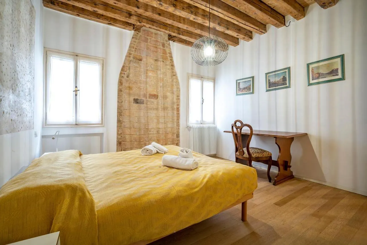 Ca' Lirica Apartment Venice 0*,  Italy