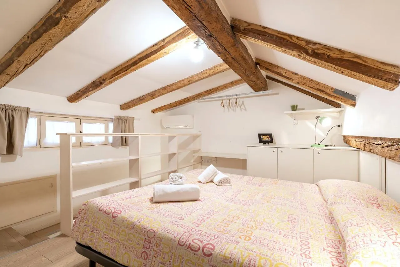 Ca' Lirica Apartment Venice Italy