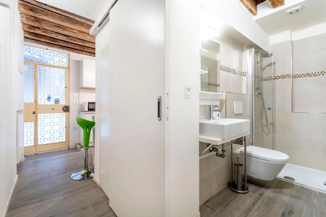 Ca' Lirica Apartment Venice