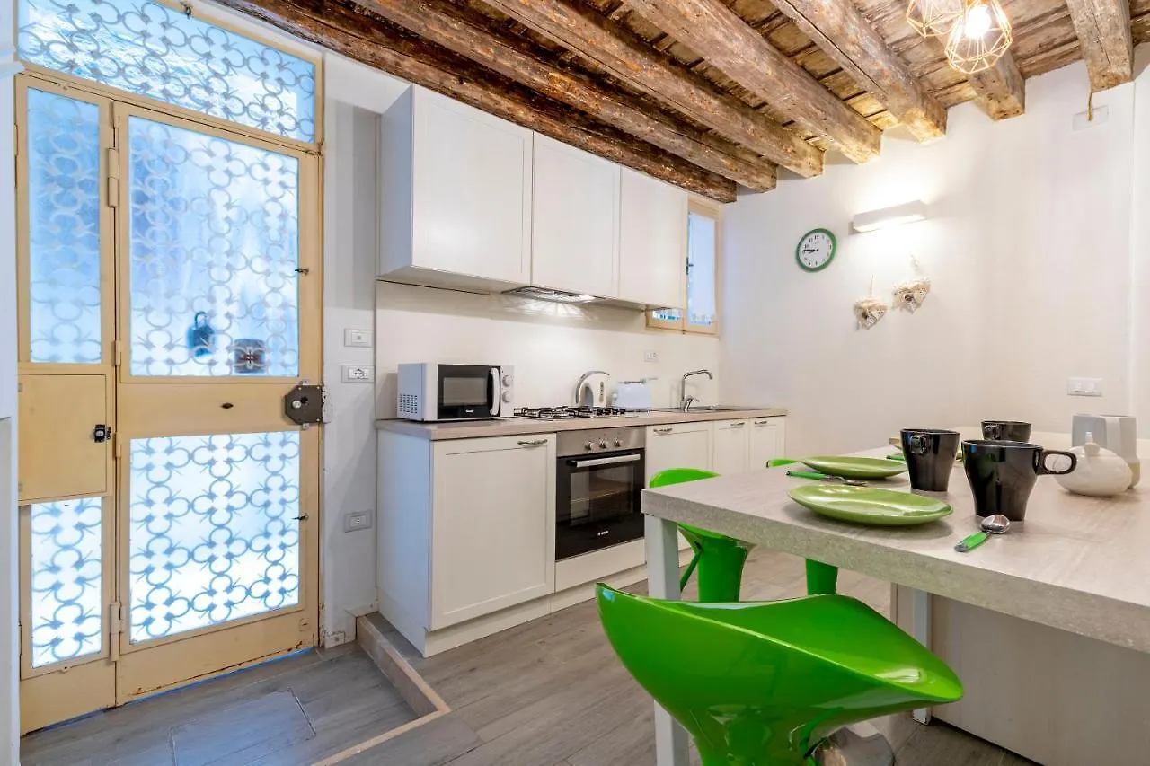 Ca' Lirica Apartment Venice Italy
