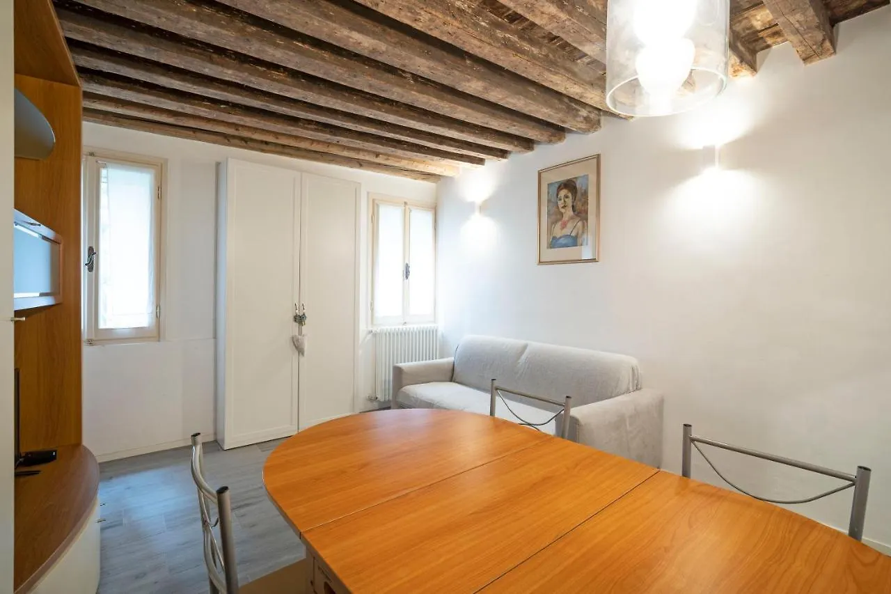 Ca' Lirica Apartment Venice