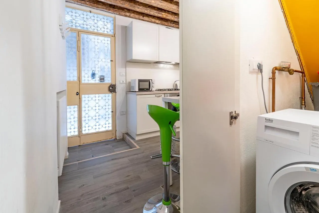 Ca' Lirica Apartment Venice