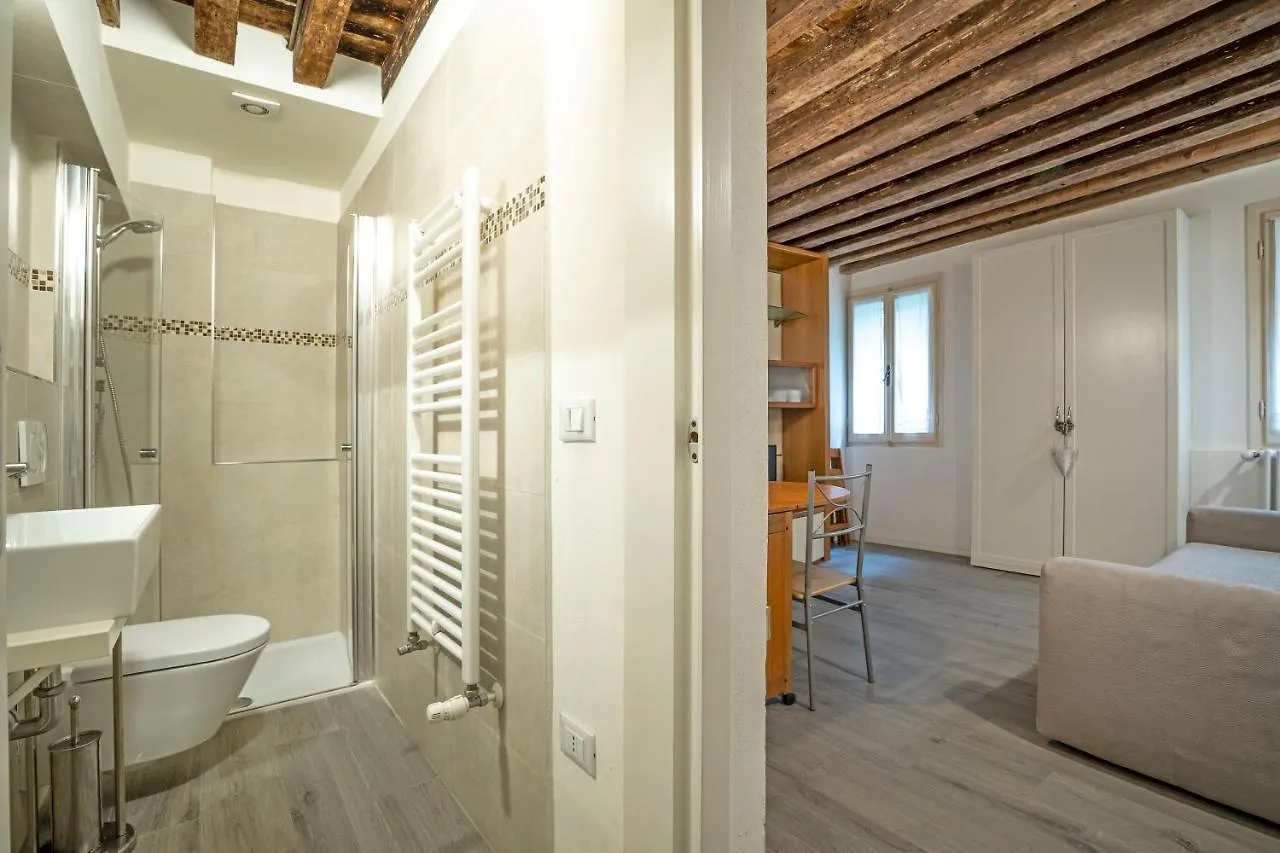 Ca' Lirica Apartment Venice